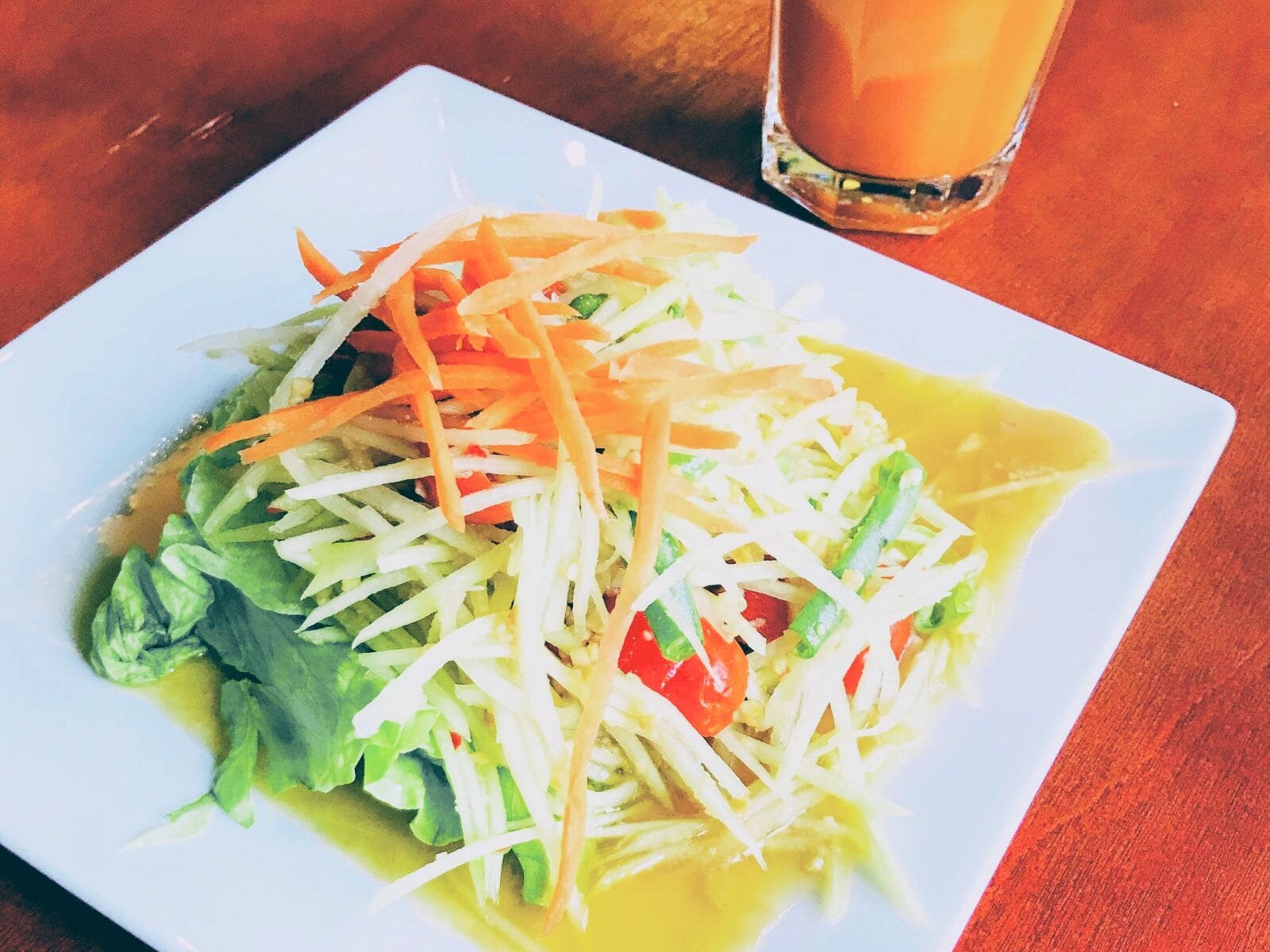 river thai papaya salad